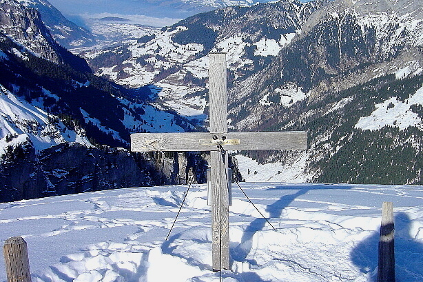 Summit cross of Kistihubel (2216m)