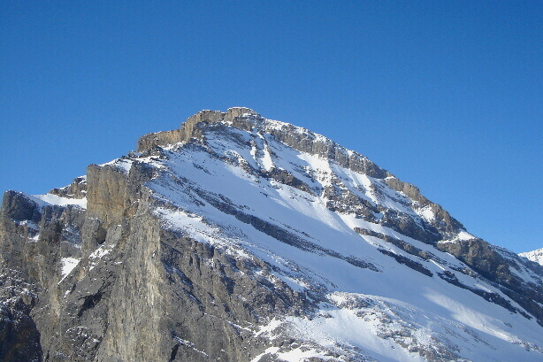 Daubenhorn (2942m) from Gemmipass