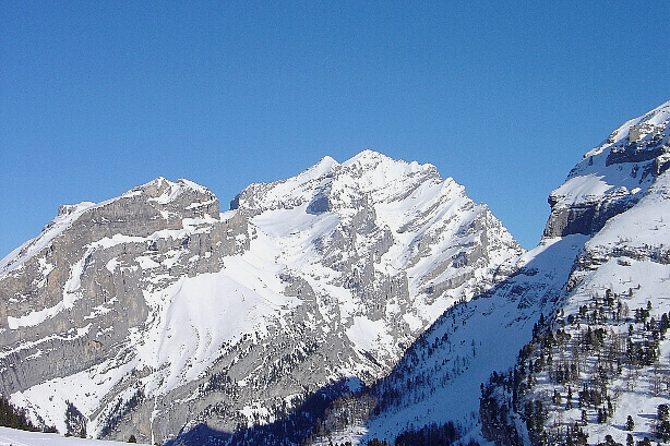 Innerer Fisistock (2787m) and Doldenhorn (3638m)