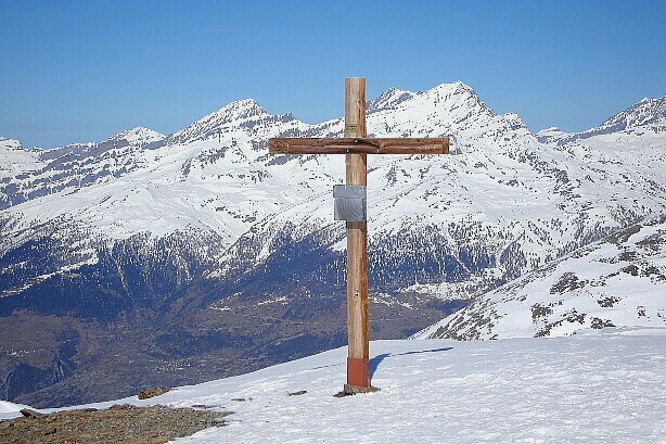 Summit cross of Ginalshorn (3027m)