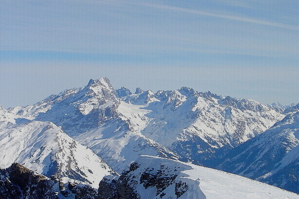 Titlis (3238m), Grassen (2946m), Fünffingerstöck (2993m)