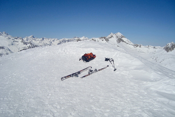 Summit of Pazolastock / Piz Nurschalas (2740m)