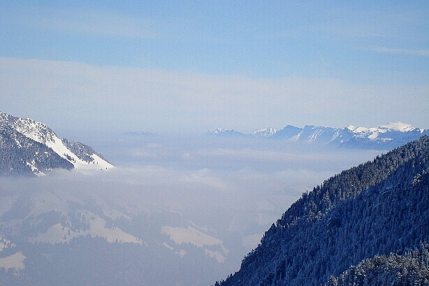 the sea of fog above Niedersimmental and Like Thun