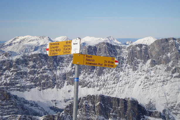 Gipfel Rauflihorn (2322m)