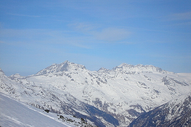 Doldenhorn (3638m), Fründenhorn (3369m), Blümlisalp (3660m)