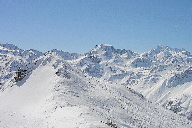 Jegigrat (3451m), Mattwaldhorn (3246m), Mischabel (4545m)