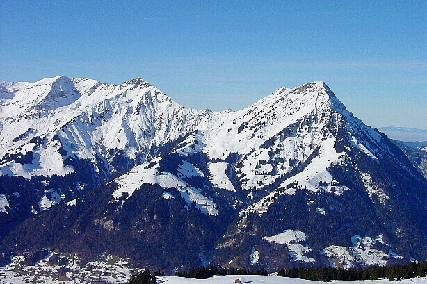 Drunengalm (2408m), Fromberghorn (2394m) and Niesen (2362m)