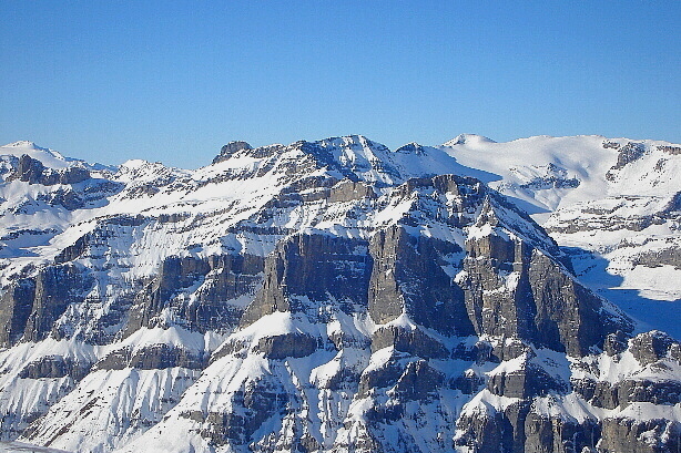 Schneehorn ((3178m), Daubenhorn (2942m), Wildstrubel (3244m)