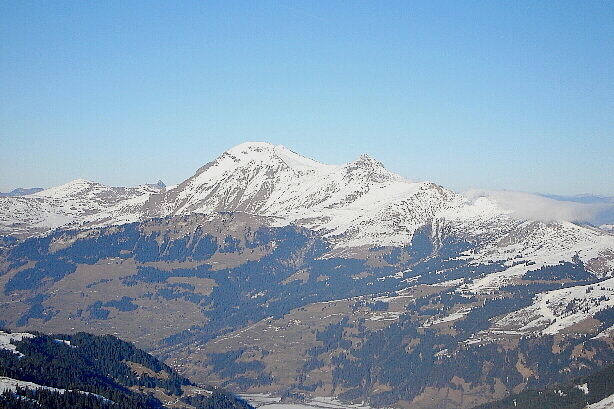 Albristhubel (2124m), Albristhorn (2762m) and Seewlehorn (2467m)