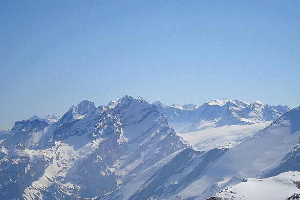 Doldenhorn (3638m), Ebnefluh (3962m), Tschingelhorn (3576m), Grosshorn (3754m)