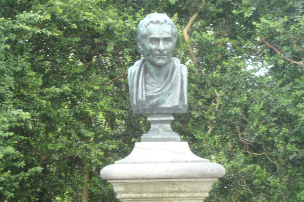 Jean Jaques Rousseau monument