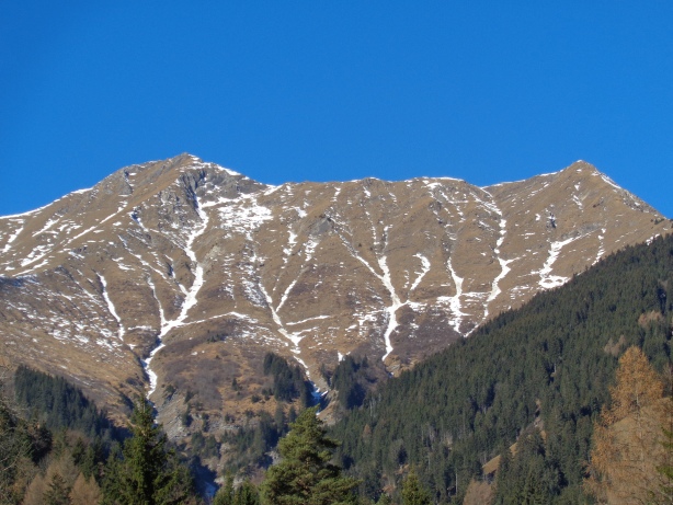 Tschiparellenhorn (2397m), Mägisserhorn (2348m)