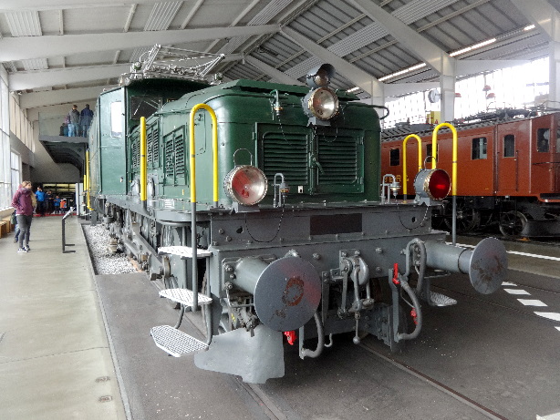 Electric goods train engine Be 6/8 - crocodile SBB 1920