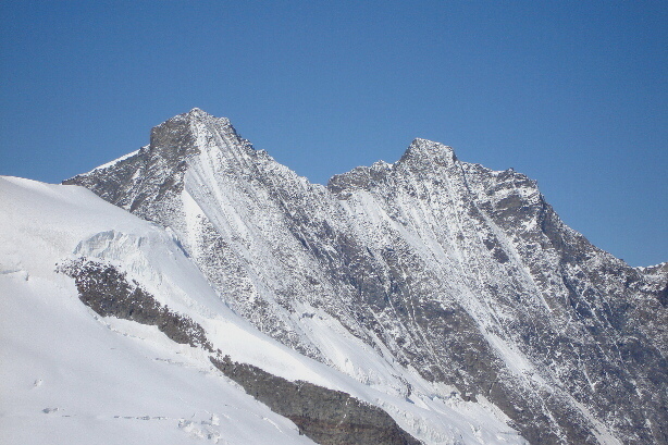 Täschhorn (4490m) und Dom (4545m)