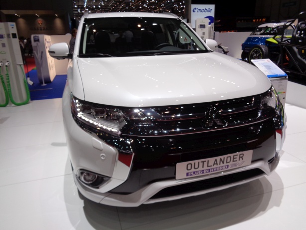Mitsubishi Outlander Prev 4x4