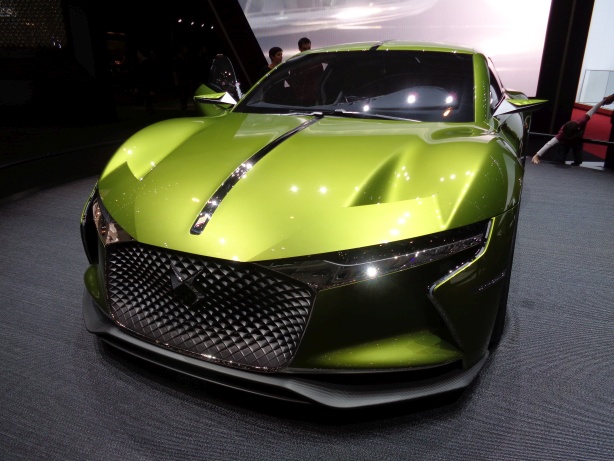 DS E-TENSE