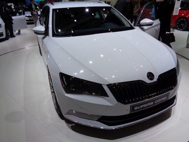 Skoda Superb Combi