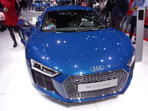 Audi R8 V10 plus 5.2 FSI S tronic quattro 449kw (610ch)