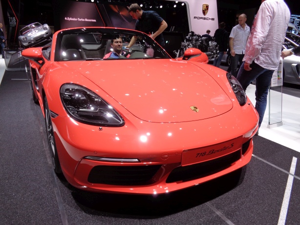 Porsche 718 Boxster S