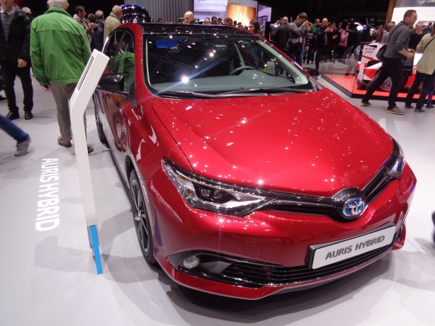 Toyota Auris Hybrid HSD