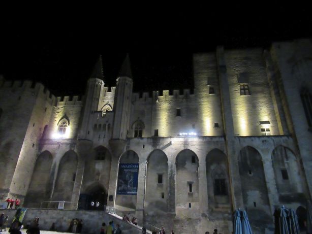 Papstpalast / Palais des Papes