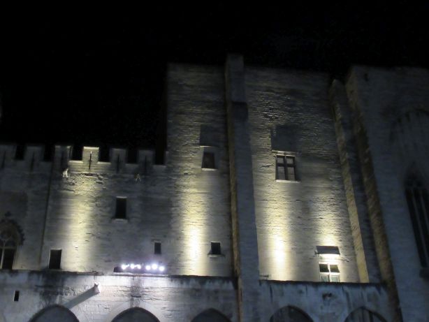 Papstpalast / Palais des Papes