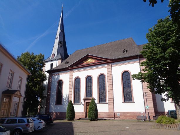 Kirche St. Peter und Paul