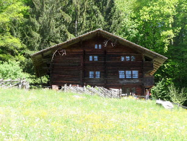 Vielzweckhaus - Adelboden BE