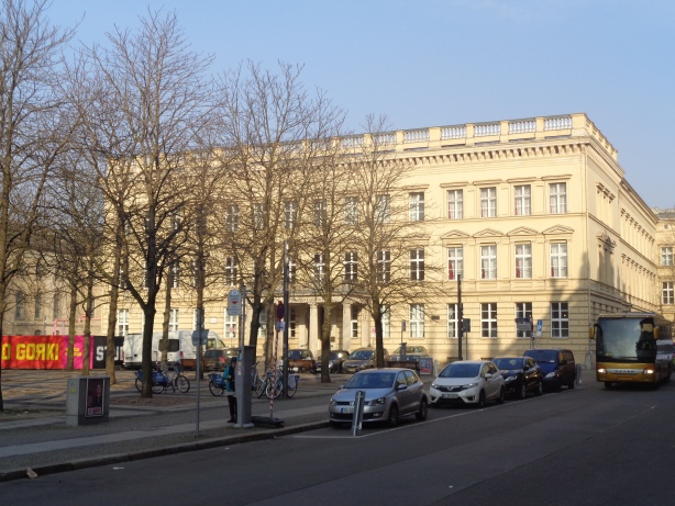 Palais am Festungsgraben