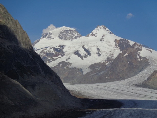 Mönch (4107m), Trugberg (3932m)