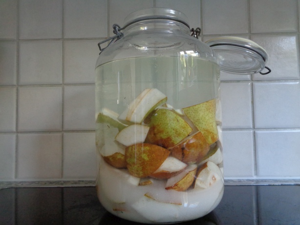 Alle restlichen Zutaten in das Einmachglas geben