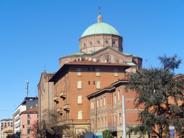 Kirche / Tempio del Sacro Cuore di Gesù