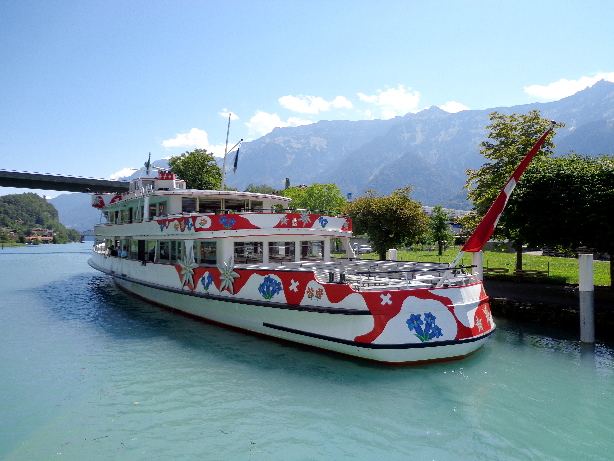 Schifffahrtskanal von Interlaken