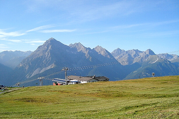 Piz Pisoc (3173m), Piz Zuort (3119m), Piz Nair (2951m)