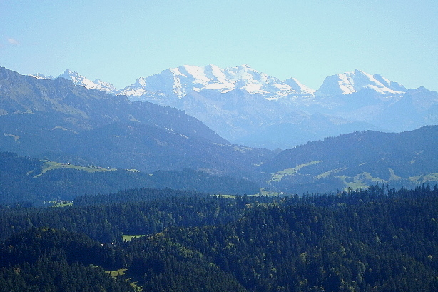 Gspaltenhorn, Blüemlisalp, Morgenberghorn, Fründenhorn, Doldenhorn
