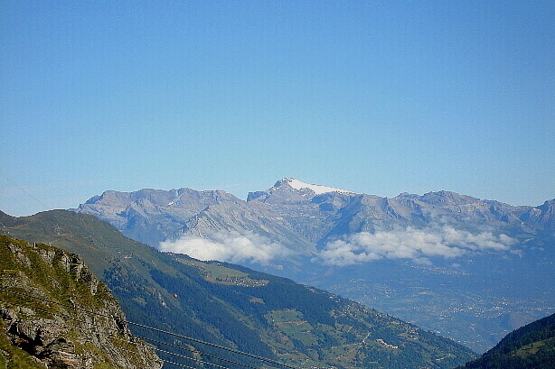 Wildhorn (3247m) im Hintergrund