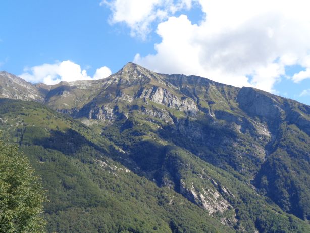 PIzzo di Vogorno (2442m)