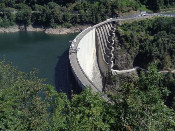 Verzasca Staumauer