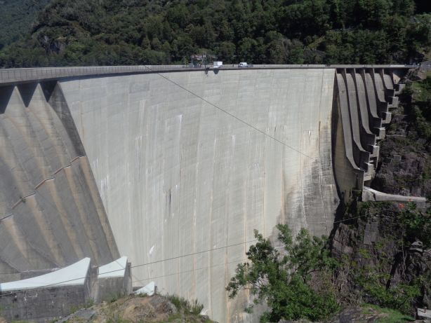 Verzasca Staumauer