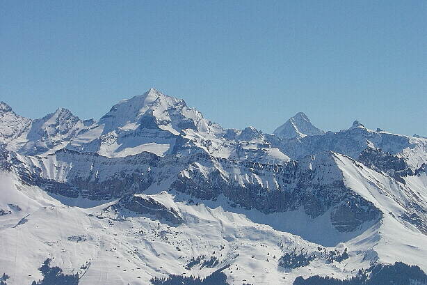 Fründenhorn (3369m), Doldenhorn (3638m), Bietschhorn (3934m), Hockenhorn (3293m)