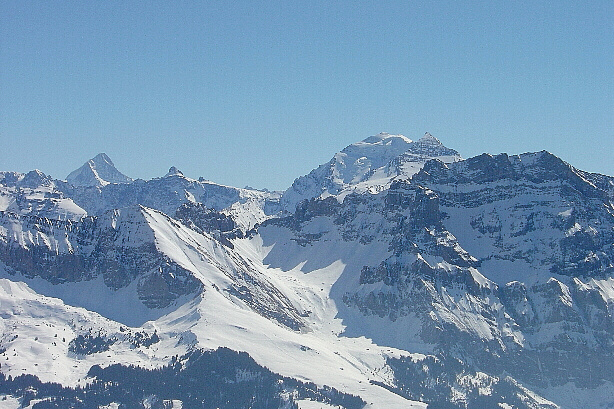 Bietschhorn (3934m), Hockenhorn (3293m), Balmhorn (3699m)