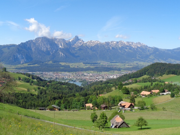 Stockhornkette und Thun