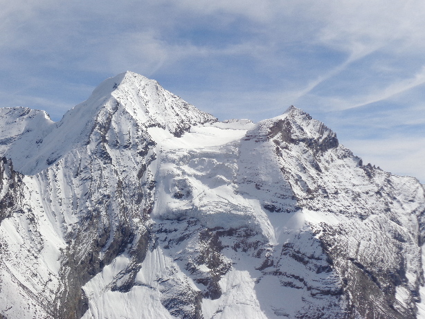 Blüemlisalphorn (3660m) und Oeschinenhorn (3486m)