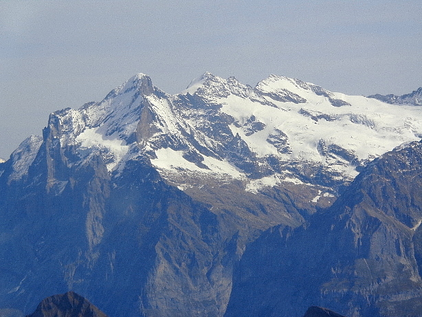 Wetterhorn (3692m), Mittelhorn (3704m), Rosenhorn (3689m)