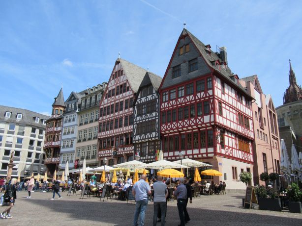 Fachwerkhäuser am Römer / Römerberg