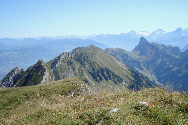 Glärnisch, Chrummfadeflue, Walalpgrat, Sustenhorn, Stockhorn, Wetterhorn, Eiger