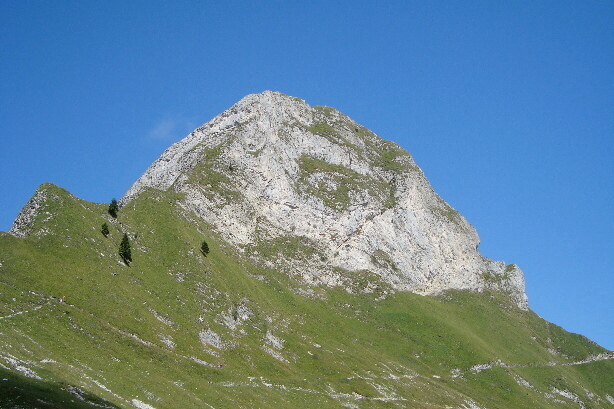 Nünenenflue (2102m)
