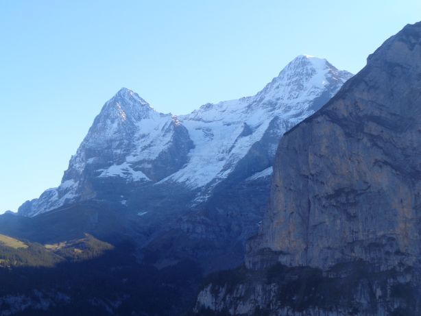 Eiger (3970m), Mönch (4107m)