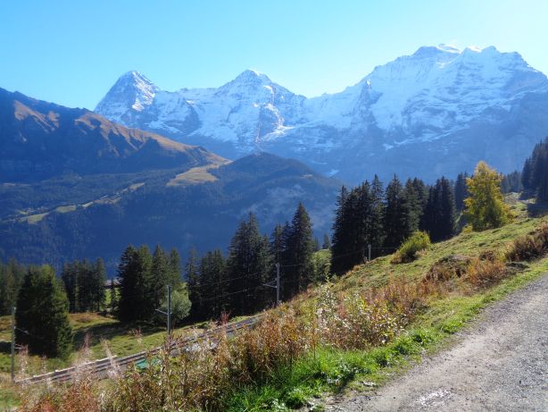 Eiger (3970m), Mönch (4107m), Jungfrau (4158m)