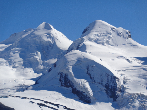 Castor (4228m) und Pollux (4092m)